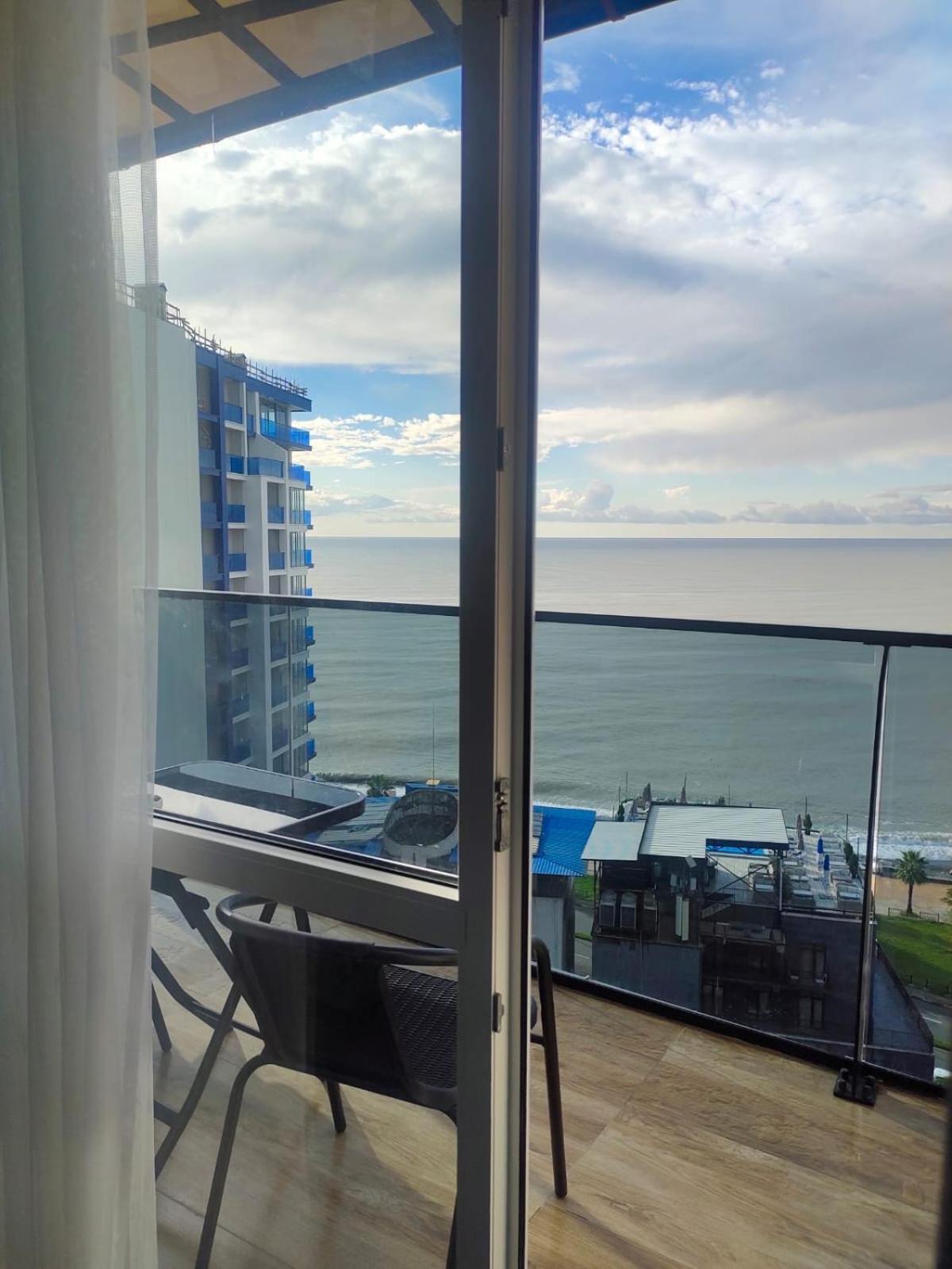 Bi Residence Sea View Luxury Batumi Exterior foto